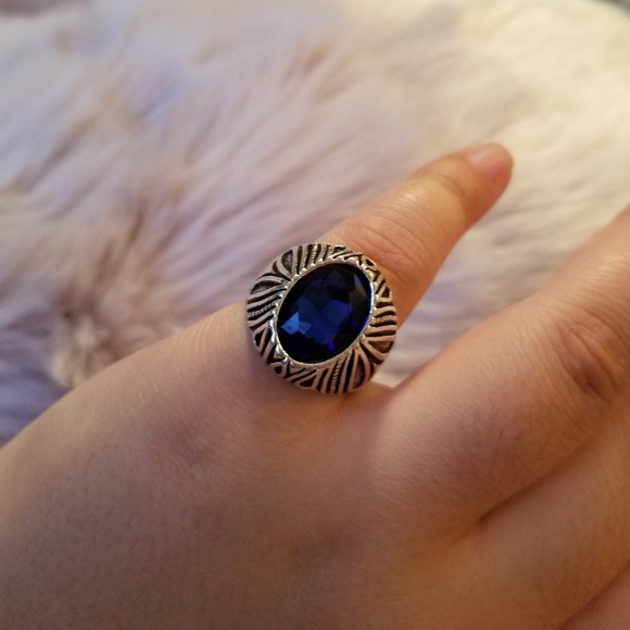 💎 Blue gem glass stone ring - Picture 3 of 7